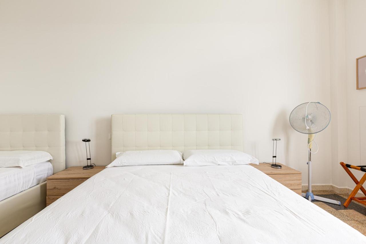 Guesthost - Ca' Granda M5 Bright Apartment